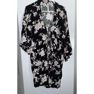 Spiritual Gangster Maya black pink floral kimono duster robe one size